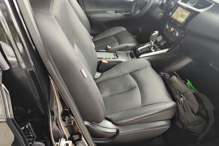 Used Nissan Sylphy 2016 1.6XV CVT Smart Enjoyment Version Right Front Seat
