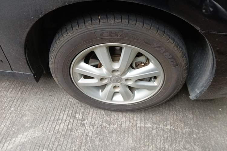 Used Nissan Sylphy 2016 Classic 1.6XE Automatic Leading Edition Right Front Wheel Hub