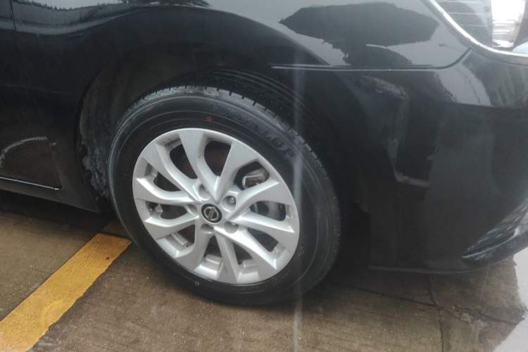 Used Nissan Sylphy 2016 1.6XV CVT Smart Enjoyment Version Right Front Wheel Hub