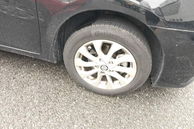 Used Nissan Sylphy 2016 1.6 XL CVT Deluxe Edition Right Front Wheel Hub