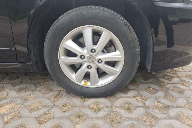 Used Nissan Sylphy 2016 1.6 XL Manual Luxury Edition Right Front Wheel Hub