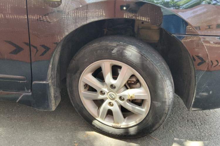 Used Nissan Sylphy 2016 Classic 1.6XE Manual Leading Edition Right Front Wheel Hub