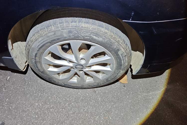 Used Nissan Sylphy 2016 1.6 XL CVT Luxury Edition Right Front Wheel Hub