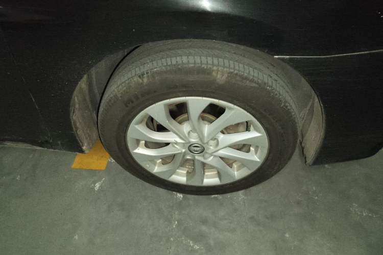 Used Nissan Sylphy 2016 1.6 XL CVT Deluxe Edition Right Front Wheel Hub