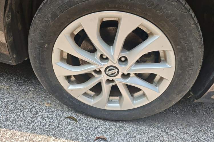 Used Nissan Sylphy 2016 1.6XV CVT Smart Enjoyment Version Right Front Wheel Hub