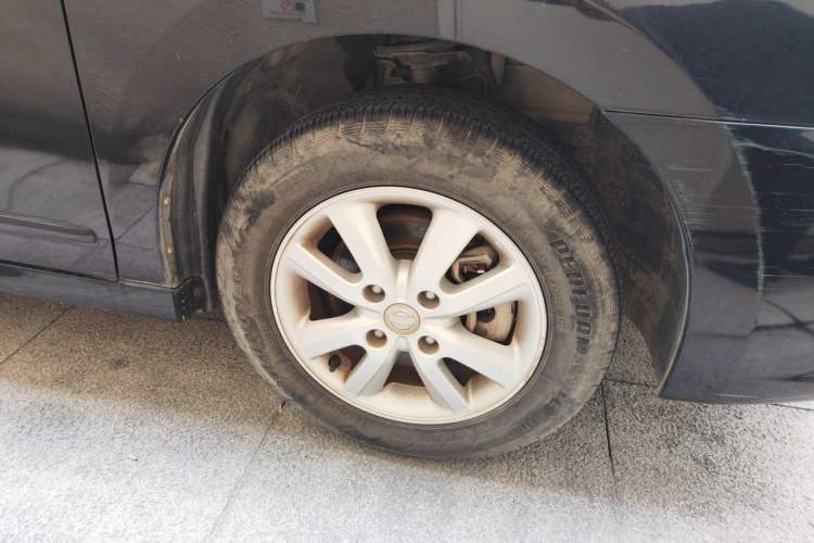 Used Nissan Sylphy 2016 Classic 1.6XE Automatic Leading Edition Right Front Wheel Hub