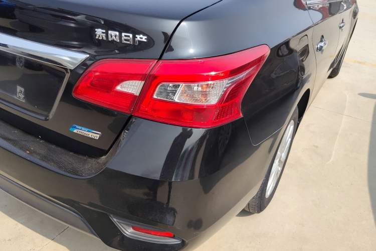 Used Nissan Sylphy 2016 1.6XV CVT Smart Enjoyment Version Right Rear Taillight
