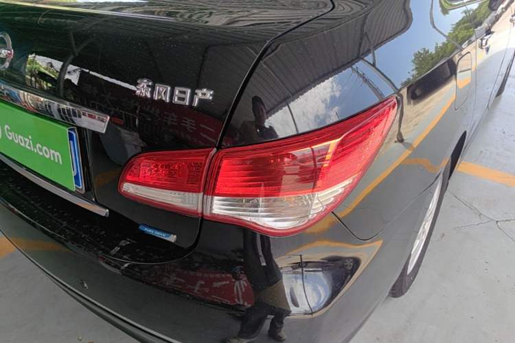 Used Nissan Sylphy 2016 Classic 1.6XE Manual Leading Edition Right Rear Taillight