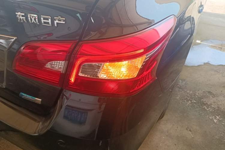 Used Nissan Sylphy 2016 1.6 XL CVT Luxury Edition Right Rear Taillight