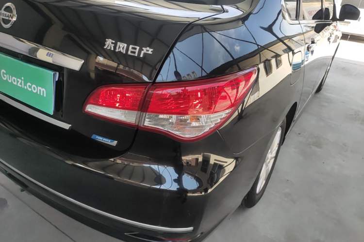 Used Nissan Sylphy 2016 Classic 1.6XE Manual Comfort Edition Right Rear Taillight