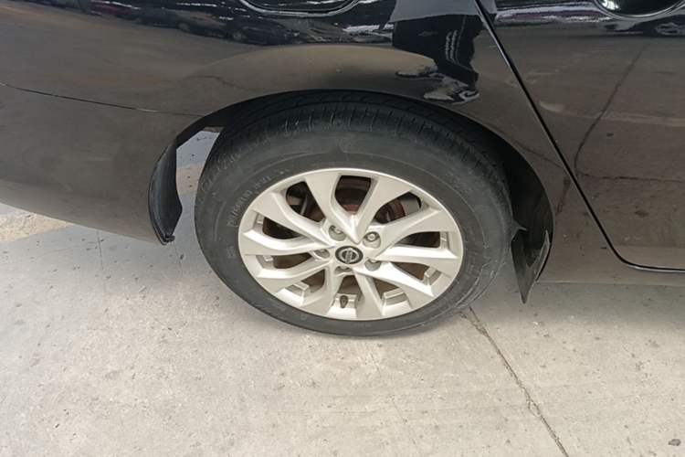 Used Nissan Sylphy 2016 1.6 XL CVT Luxury Edition Right Rear Wheel Hub