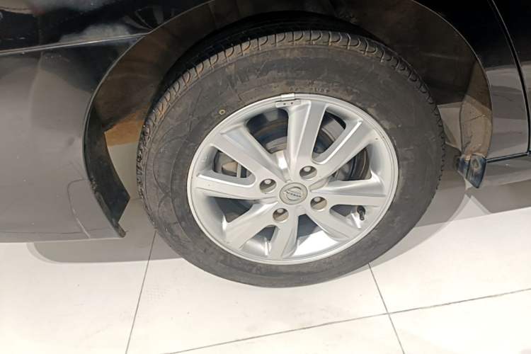 Used Nissan Sylphy 2016 Classic 1.6XE Automatic Leading Edition Right Rear Wheel Hub
