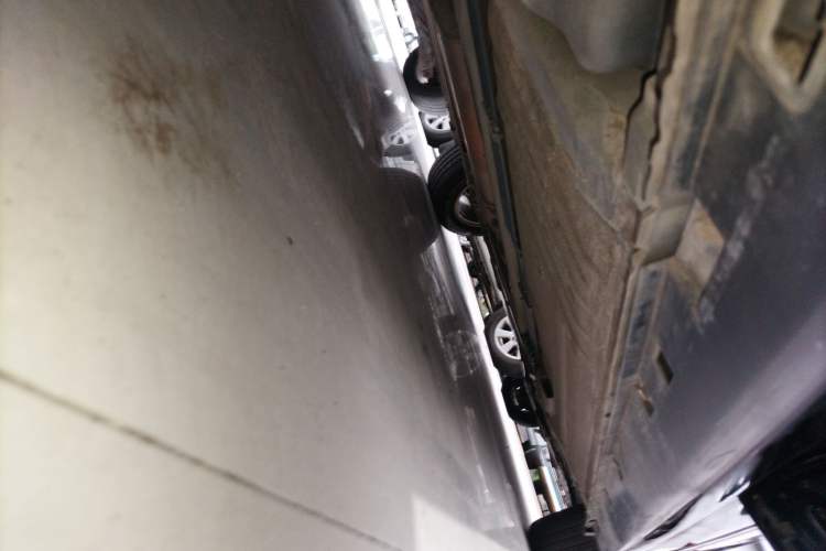Used Nissan Sylphy 2016 Classic 1.6XE Automatic Leading Edition Right Side Sill