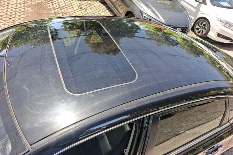 Used Nissan Sylphy 2016 1.6 XL Manual Luxury Edition Roof