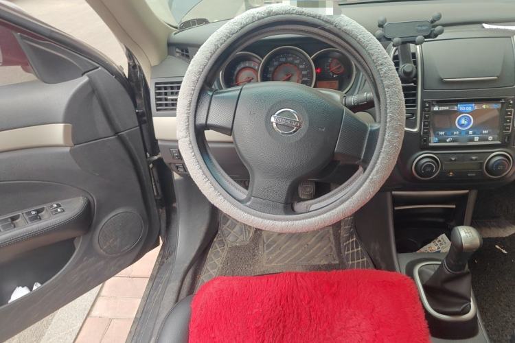 Used Nissan Sylphy 2016 Classic 1.6XE Manual Comfort Edition Steering Wheel