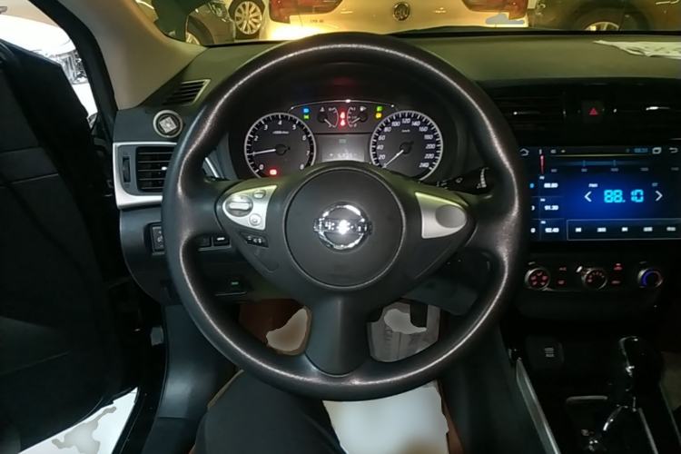 Used Nissan Sylphy 2016 1.6 XL CVT Luxury Edition Steering Wheel
