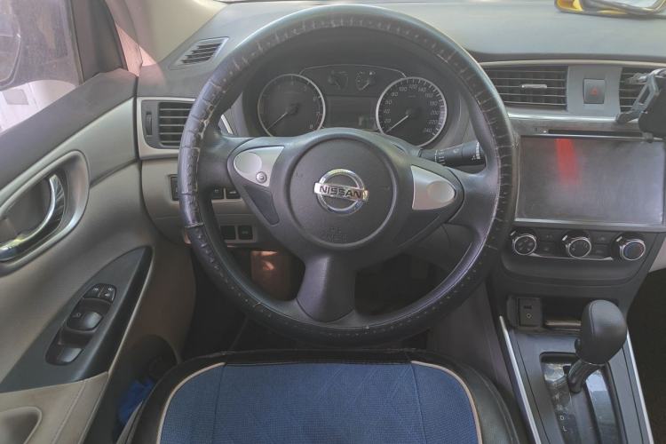 Used Nissan Sylphy 2016 1.6XE CVT Comfort Edition Steering Wheel