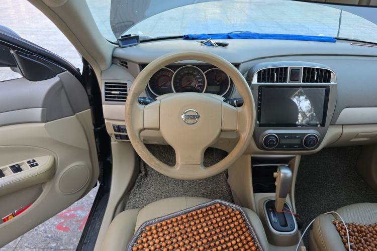 Used Nissan Sylphy 2016 Classic 1.6XE Automatic Comfort Edition Steering Wheel