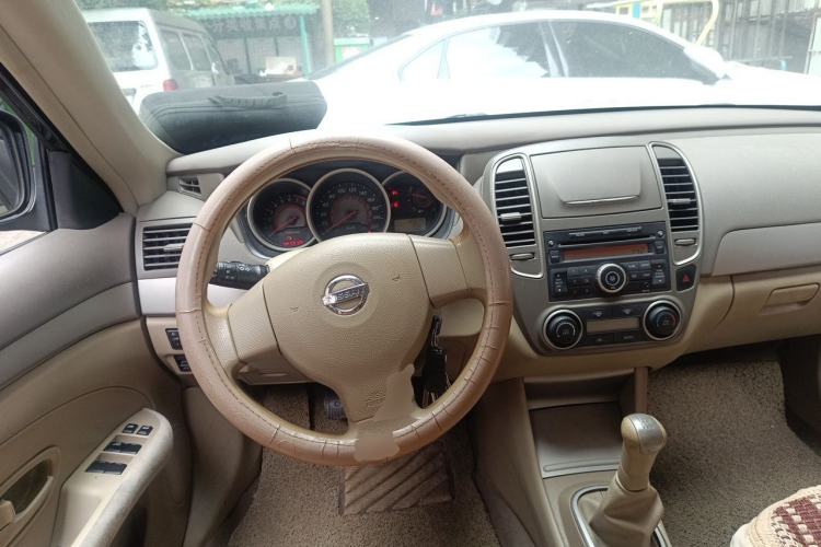 Used Nissan Sylphy 2016 Classic 1.6XE Manual Comfort Edition Steering Wheel