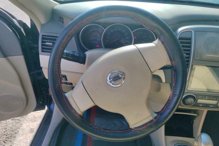 Used Nissan Sylphy 2016 Classic 1.6XE Automatic Comfort Edition Steering Wheel