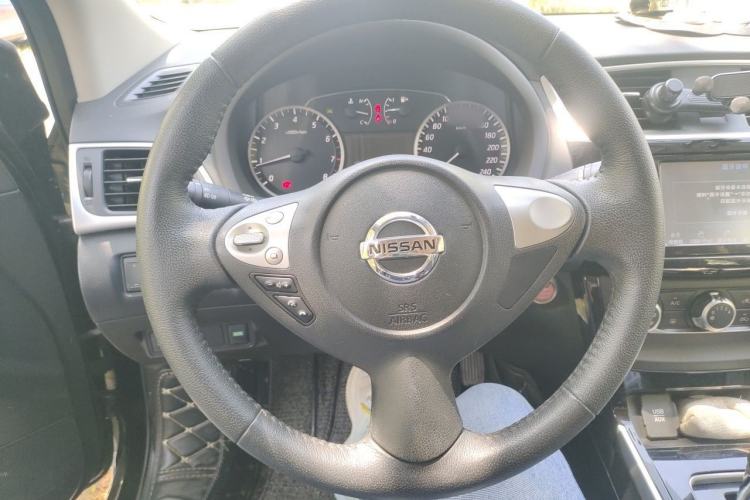 Used Nissan Sylphy 2016 1.6XV CVT Smart Enjoyment Version Steering Wheel