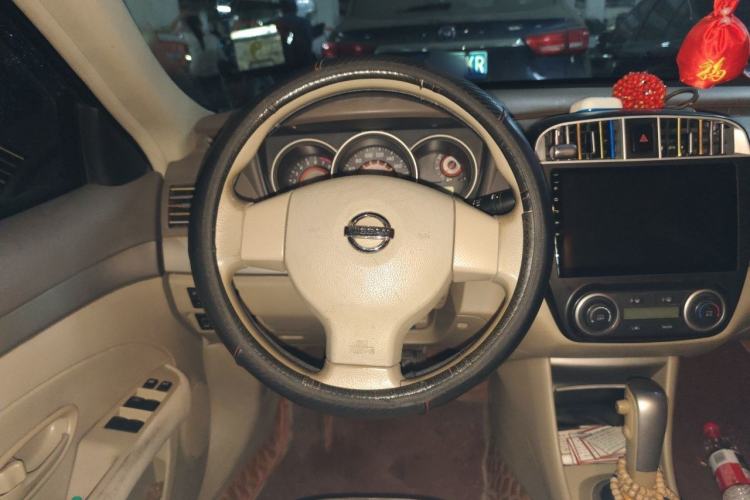 Used Nissan Sylphy 2016 Classic 1.6XE Automatic Comfort Edition Steering Wheel