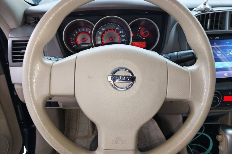 Used Nissan Sylphy 2016 Classic 1.6XE Automatic Leading Edition Steering Wheel