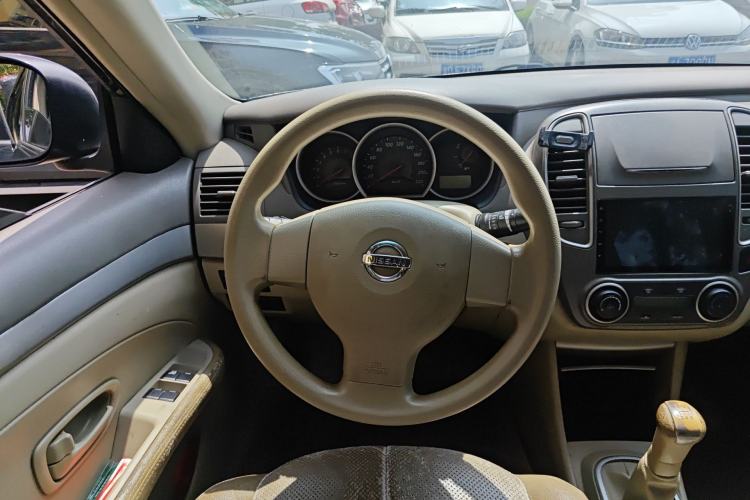 Used Nissan Sylphy 2016 Classic 1.6XE Manual Comfort Edition Steering Wheel