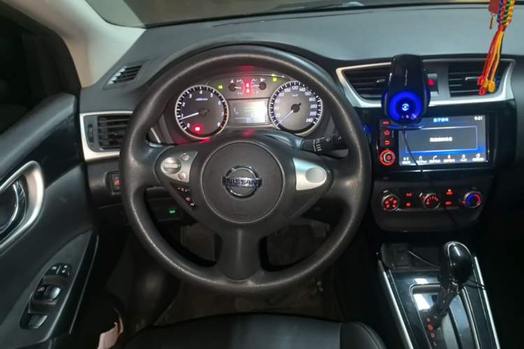 Used Nissan Sylphy 2016 1.6 XL CVT Deluxe Edition Steering Wheel