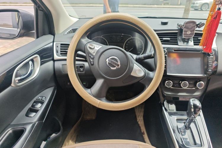 Used Nissan Sylphy 2016 1.6XV CVT Smart Enjoyment Version Steering Wheel
