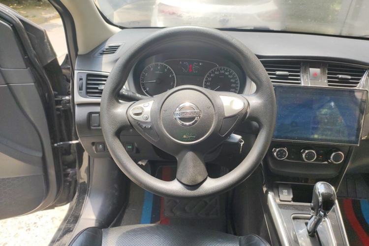 Used Nissan Sylphy 2016 1.6 XL CVT Luxury Edition Steering Wheel