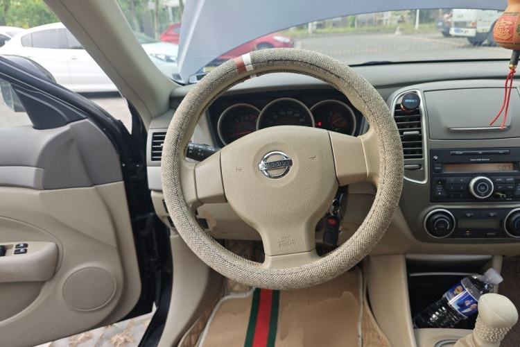 Used Nissan Sylphy 2016 1.6 XL Manual Luxury Edition Steering Wheel