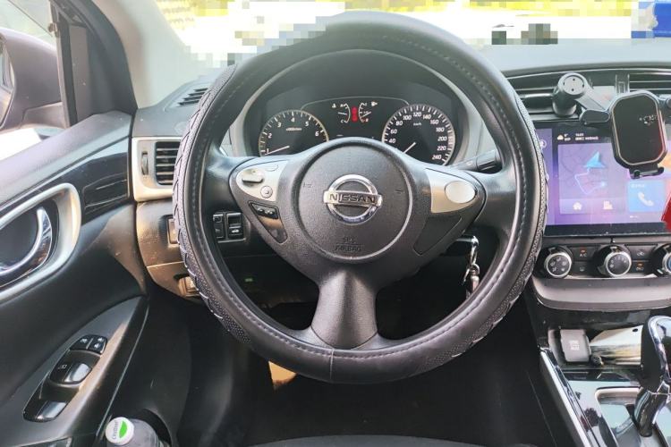 Used Nissan Sylphy 2016 1.6 XL CVT Luxury Edition Steering Wheel