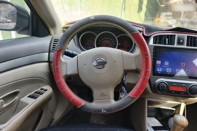 Used Nissan Sylphy 2016 Classic 1.6XL Manual Luxury Edition Steering Wheel