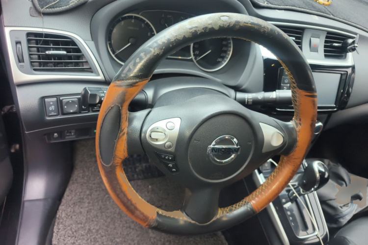 Used Nissan Sylphy 2016 1.6 XL CVT Deluxe Edition Steering Wheel