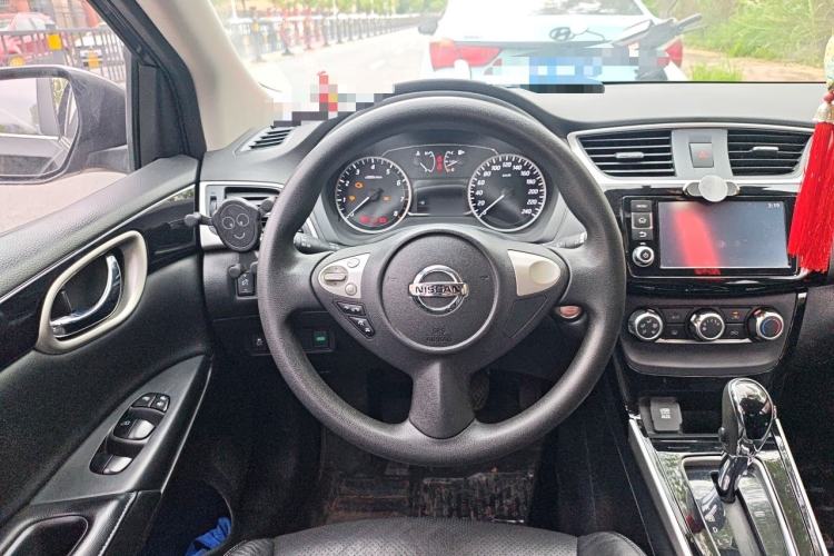 Used Nissan Sylphy 2016 1.6XV CVT Smart Enjoyment Version Steering Wheel