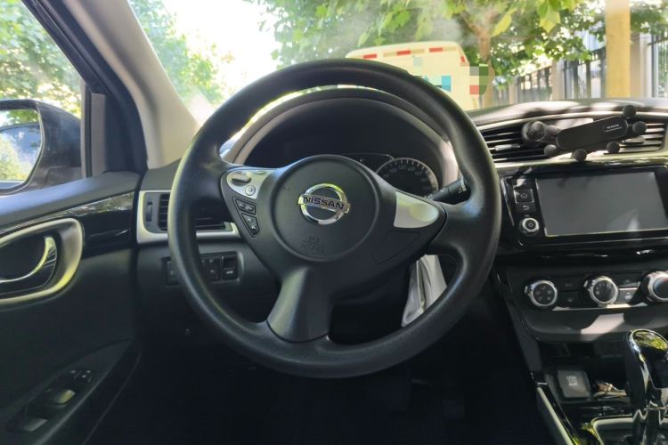 Used Nissan Sylphy 2016 1.6XV CVT Smart Enjoyment Version Steering Wheel