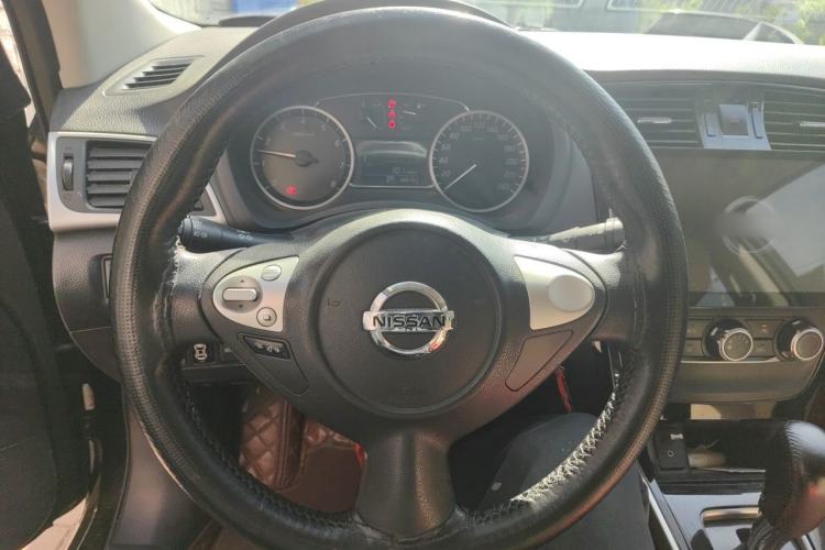 Used Nissan Sylphy 2016 1.6 XL CVT Luxury Edition Steering Wheel