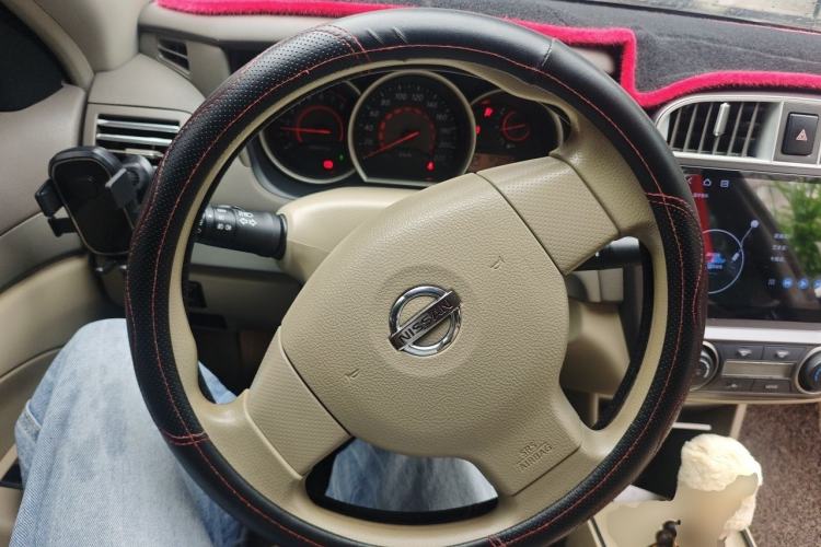 Used Nissan Sylphy 2016 Classic 1.6XE Automatic Comfort Edition Steering Wheel