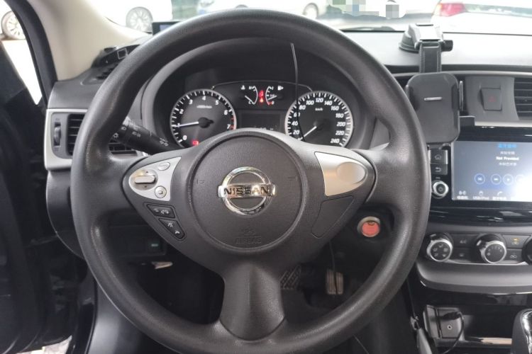 Used Nissan Sylphy 2016 1.6XV CVT Smart Enjoyment Version Steering Wheel