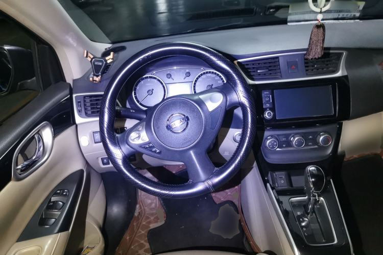 Used Nissan Sylphy 2016 1.6 XL CVT Deluxe Edition Steering Wheel