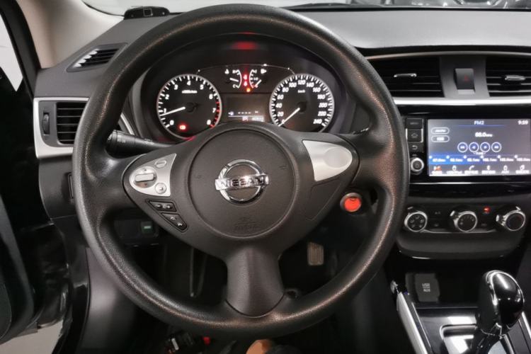 Used Nissan Sylphy 2016 1.6 XL CVT Luxury Edition Steering Wheel
