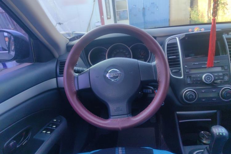 Used Nissan Sylphy 2016 Classic 1.6XL Manual Luxury Edition Steering Wheel