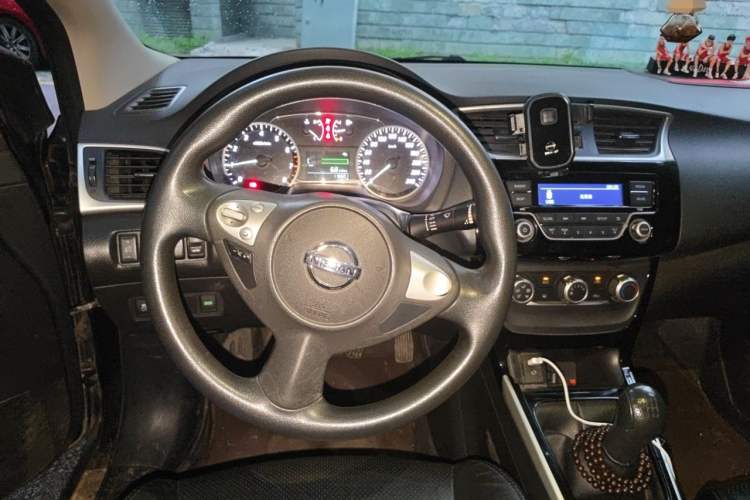 Used Nissan Sylphy 2016 1.6 XL Manual Luxury Edition Steering Wheel