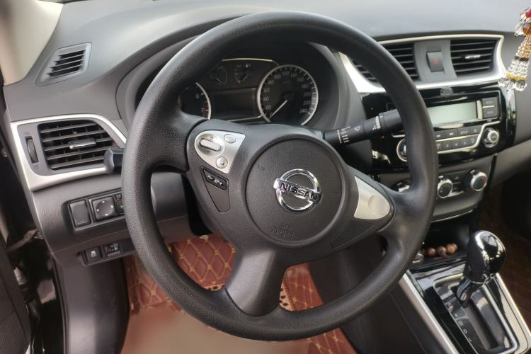 Used Nissan Sylphy 2016 Classic 1.6 XL Automatic Luxury Edition Steering Wheel