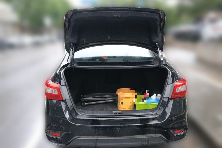 Used Nissan Sylphy 2016 1.6 XL CVT Luxury Edition Trunk