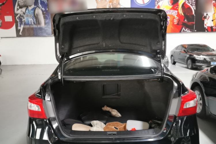 Used Nissan Sylphy 2016 1.6 XL CVT Luxury Edition Trunk