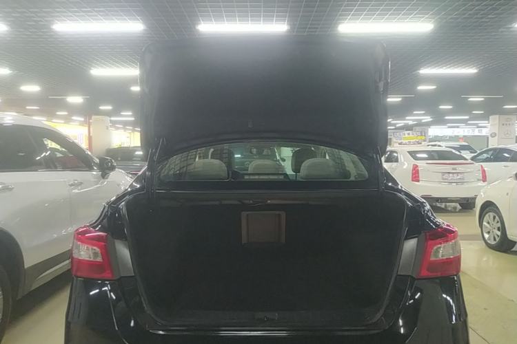 Used Nissan Sylphy 2016 1.6 XL CVT Deluxe Edition Trunk
