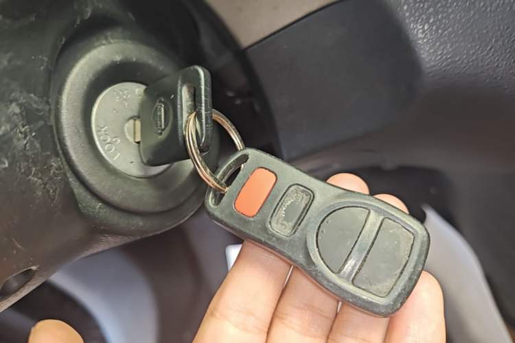 Used Nissan Sylphy 2016 Classic 1.6XE Automatic Leading Edition Vehicle Key