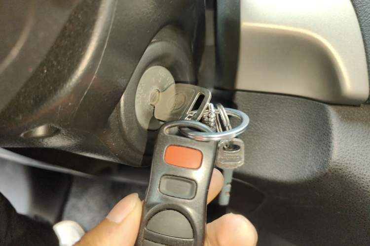 Used Nissan Sylphy 2016 1.6XE CVT Comfort Edition Vehicle Key